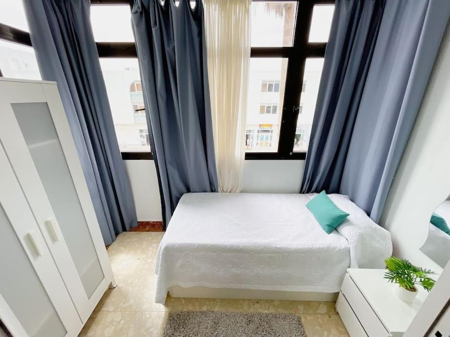 Oceano Azul Luminoso 50 Metros Del Mar En Centro Apartment Corralejo Exterior foto
